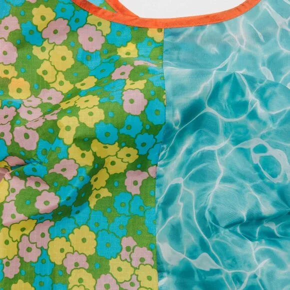 NWT Standard Baggu - Deadstock Poolside (Pool, Flowerbed) - Picture 4 of 5